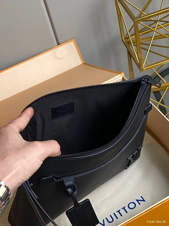 Firstbags ru review VUITTON POUCH LOUIS IPAD 0730